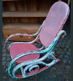 Vintage handbeschilderde schommelstoel in uitstekende staat, Huis en Inrichting, Stoelen, Ophalen, Zo goed als nieuw, Rood, Eén