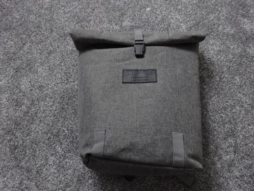 Norlander rugtas koeltas / 20 ltr / rolltop / grijs /stevig, Sieraden, Tassen en Uiterlijk, Tassen | Rugtassen, Zo goed als nieuw