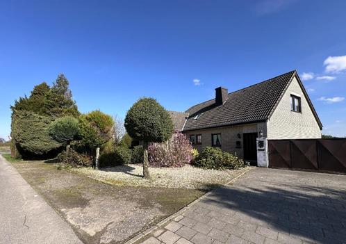 TRAUMHAFTER BAUERNHOF MIT EINLIEGERWOHNUNG IN IDYLLISCHER LA, Huizen en Kamers, Huizen te koop, 1500 m² of meer, Overige soorten