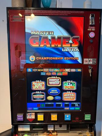 Master Games Ultra Wandgokkast Mancave Topper!! beschikbaar voor biedingen