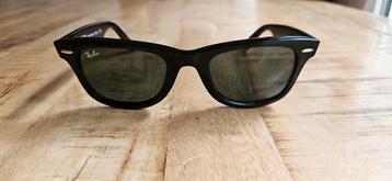 Mooie zwarte Rayban Wayfarer 2140 model  beschikbaar voor biedingen
