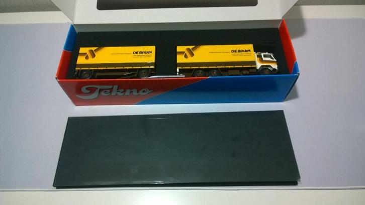Tekno Volvo F89 6x2 motorwagen met huifaanhanger, De Bruin, Hobby en Vrije tijd, Modelauto's | 1:50, Nieuw, Bus of Vrachtwagen
