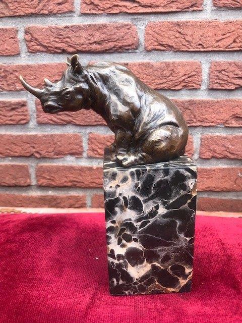 prachtig beeld, zittende rhino, brons en marmer, Antiek en Kunst, Antiek | Koper en Brons, Brons, Ophalen of Verzenden