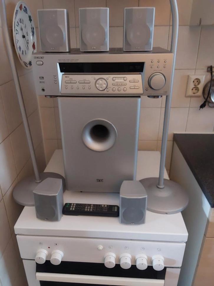 Sony receiver met elac subwoofer en 5 boxen, Audio, Tv en Foto, Versterkers en Receivers, Zo goed als nieuw, Sony, Ophalen