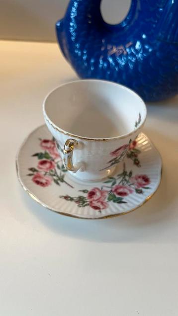 Royal Heritage Theekop & Schotel - Genummerd beschikbaar voor biedingen