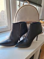 Pollini laarsjes maat 38, Kleding | Dames, Schoenen, Verzenden, Zo goed als nieuw, Zwart