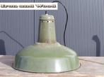 Groene emaille vintage oude lamp – hanglamp D41 H32, Huis en Inrichting, Lampen | Hanglampen, Emaille, oud, vintage, groen, stoer, robuust , brocante