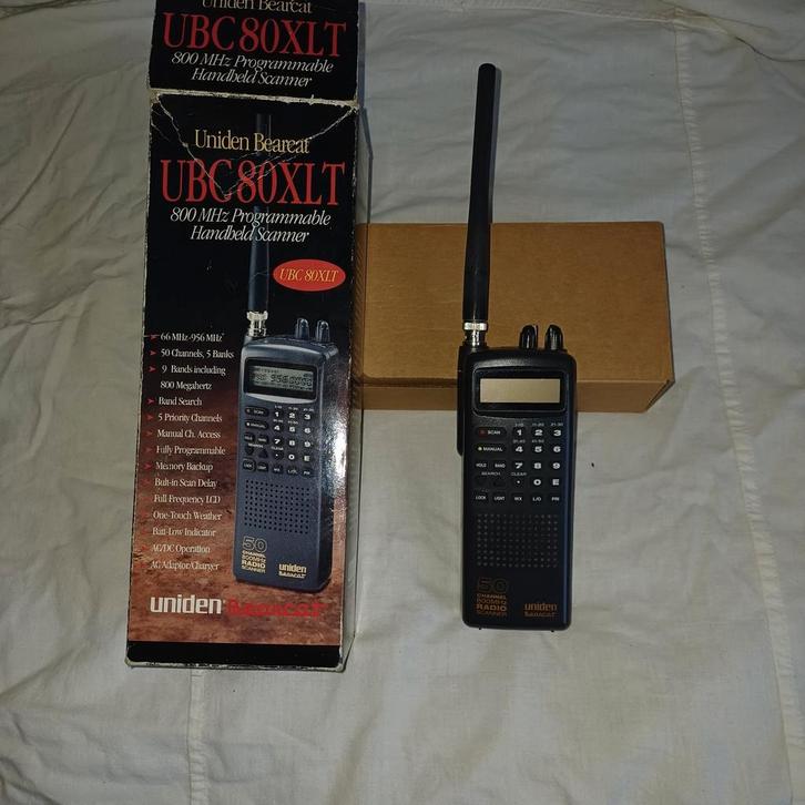Uniden bearcat UBC80XLT handheld scanner., Telecommunicatie, Scanners, Gebruikt, 30 tot 200 kanalen, Draagbaar, Ophalen of Verzenden