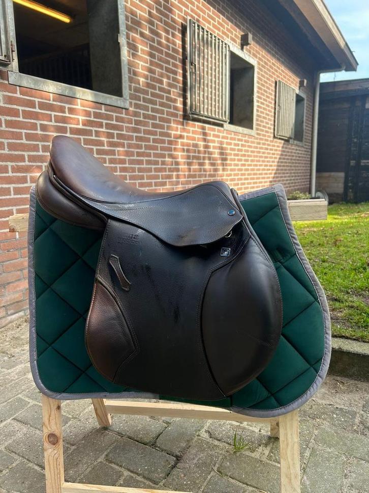 Bruine Stübben Portos Elite, Dieren en Toebehoren, Paarden en Pony's | Zadels, Zo goed als nieuw, Springen, Ophalen of Verzenden