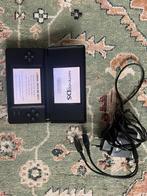 Nintendo ds, met oplader en games, Spelcomputers en Games, Spelcomputers | Nintendo DS, Ophalen of Verzenden, Zo goed als nieuw