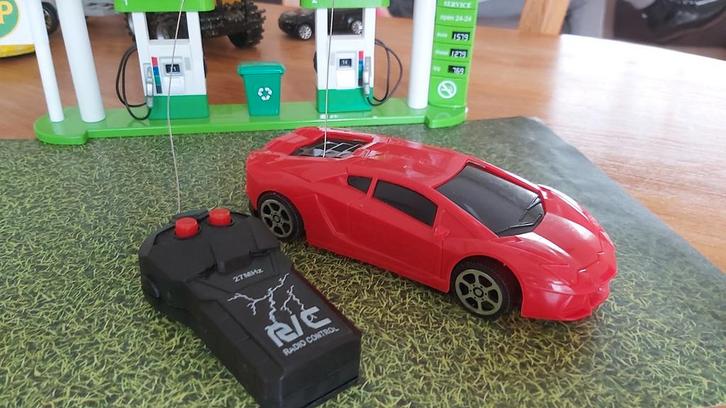 Lamborghini Aventador LP 700(Radiografisch), Hobby en Vrije tijd, Modelbouw | Radiografisch | Auto's, Auto onroad, Overige schalen