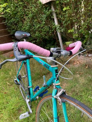 MBK trainer mintgroen klassieke racefiets beschikbaar voor biedingen