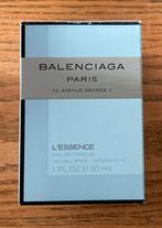 Balenciaga L' Essence 30ml (Halfvol), Sieraden, Tassen en Uiterlijk, Uiterlijk | Parfum, Ophalen of Verzenden, Gebruikt
