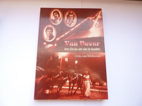 circus boek, Boeken, Kunst en Cultuur | Dans en Theater, Zo goed als nieuw, Overige onderwerpen, Ophalen of Verzenden