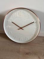 Karlsson Wandklok - Wit met Koperen Details, Ophalen, Zo goed als nieuw, Analoog, Wandklok