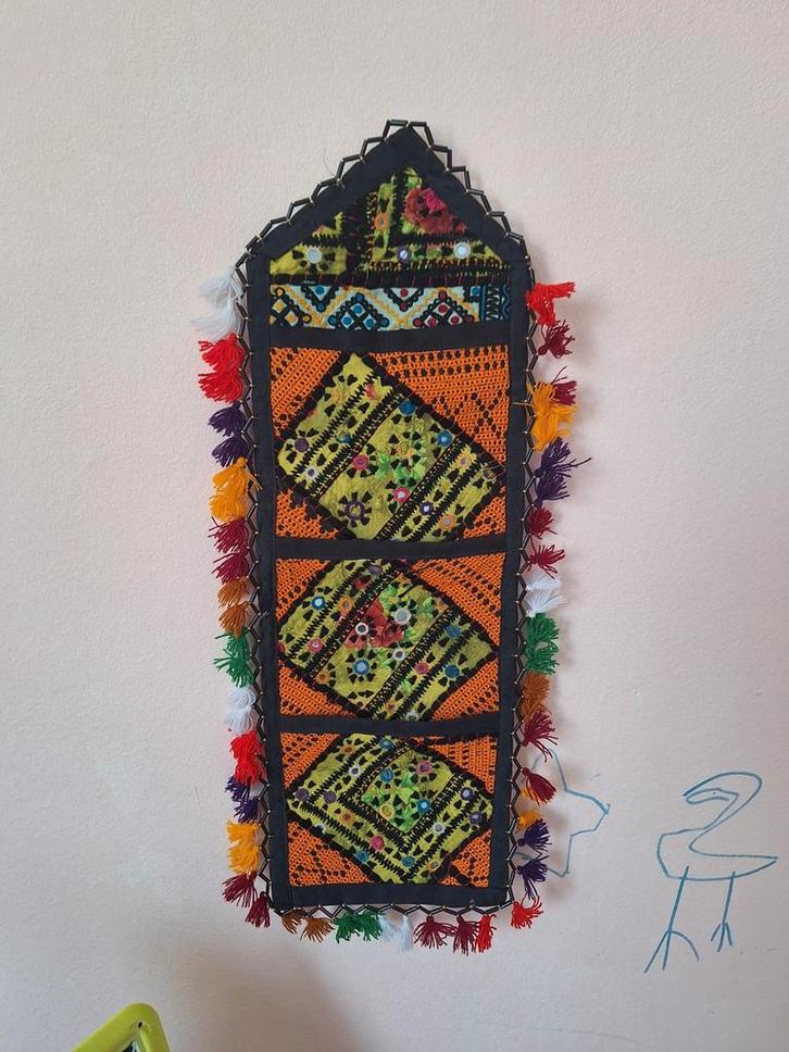 Handgemaakte Wanddecoratie met Borduurwerk, Huis en Inrichting, Woonaccessoires | Wanddecoraties, Zo goed als nieuw, Ophalen of Verzenden