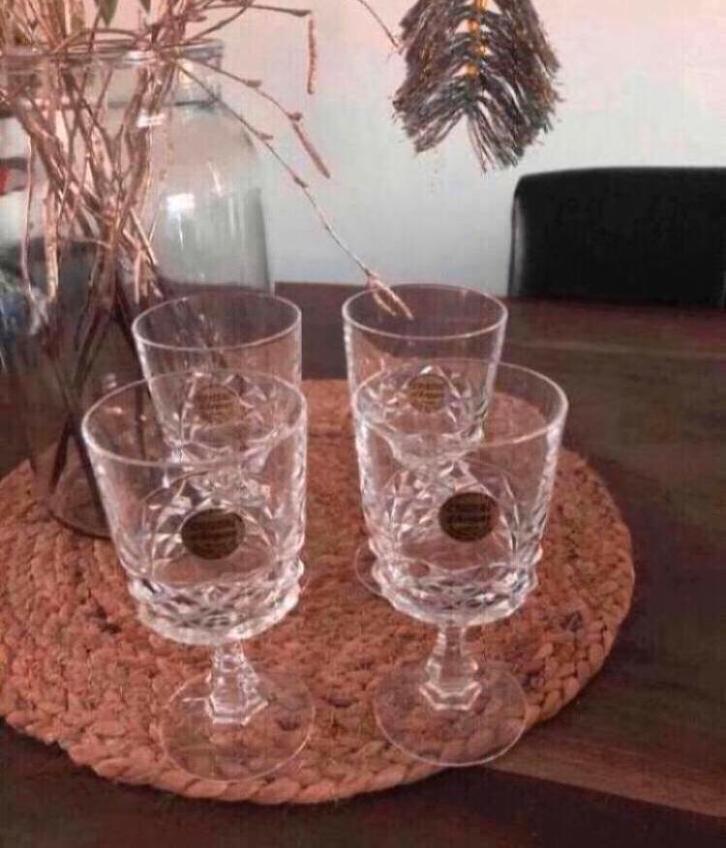 💝 Vintage CRISTAL D’ ARQUES DIAMOND wijnglas kristal, Antiek en Kunst, Antiek | Glas en Kristal, Ophalen of Verzenden