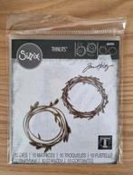 Sizzix Tim Holtz thinlits Funky Wreaths, Hobby en Vrije tijd, Scrapbooking, Ophalen of Verzenden, Nieuw, Frame of Mal