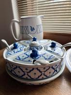 Een leuke set blauw/wit servies, Ophalen of Verzenden, Zo goed als nieuw