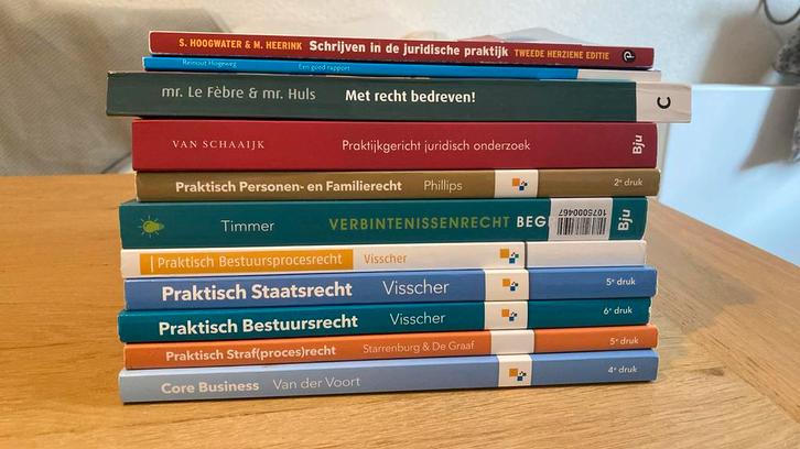 1e jaar rechten HBO Windesheim, Boeken, Studieboeken en Cursussen, Zo goed als nieuw, HBO, Gamma, Ophalen of Verzenden