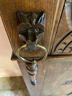 Oude vintage houten meidenkast met houtsnijwerk, Huis en Inrichting, Kasten | Overige, Ophalen, Gebruikt