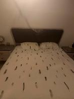 180x200 bed met nachtkastjes en matras, Huis en Inrichting, Ophalen, Tweepersoons, Zo goed als nieuw, 180 cm