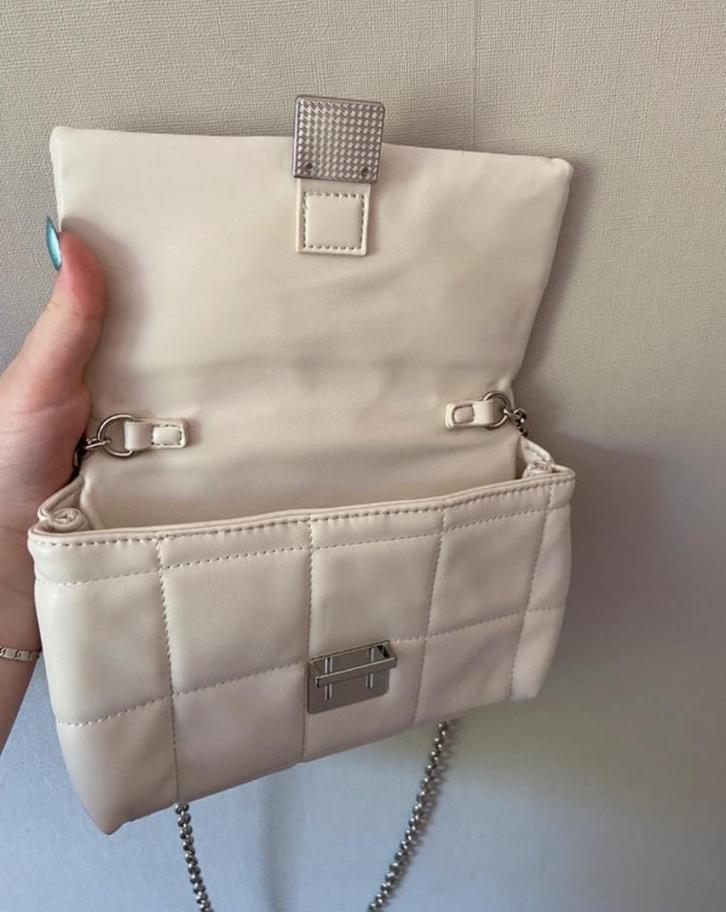 Tassen en Tops, Sieraden, Tassen en Uiterlijk, Tassen | Damestassen, Gebruikt, Overige typen, Beige, Ophalen of Verzenden