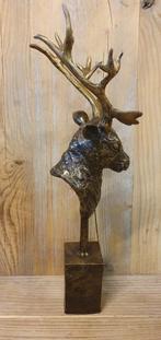 HERTENKOP OP BLOK /bronzen beeld, Verzamelen, Dierenverzamelingen, Ophalen of Verzenden, Nieuw, Hert, Gewei of Kop
