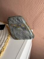 Paarse Labradoriet - Prachtig Mineraal, Verzamelen, Mineralen en Fossielen, Ophalen of Verzenden, Mineraal