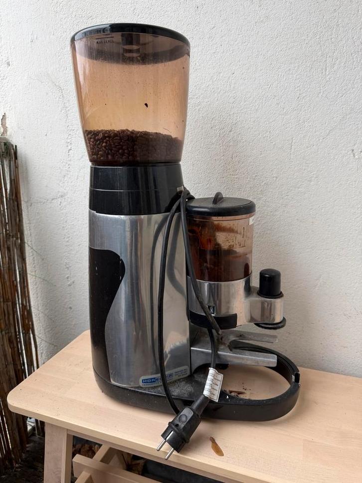 FAEMA Professionele Horeca Koffiemolen, Witgoed en Apparatuur, Koffiemachine-accessoires, Gebruikt, Ophalen
