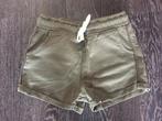 Kort broekje 110/116, Meisje, Zo goed als nieuw, Hema, Ophalen