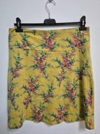 R88 - Gele King Louie bloemenrok maat M (1), Kleding | Dames, Rokken, Maat 38/40 (M), Geel, Ophalen of Verzenden, Zo goed als nieuw