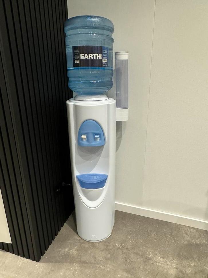 Oasis watercooler/waterkoeler (ZGAN), Huis en Inrichting, Keuken | Keukenbenodigdheden, Zo goed als nieuw, Ophalen of Verzenden