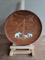 Houten bord met voorstelling van olifanten (intarsia), Ophalen of Verzenden