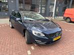 Volvo V60 D6 Plug-in Hybrid 2014 Blauw, Automaat, Blauw, Particulier, USB