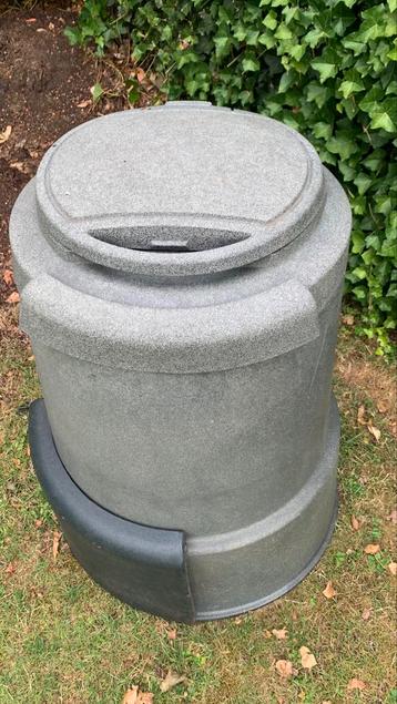 Fusion compost vat beschikbaar voor biedingen