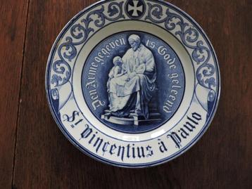antiek porselijn regilieus wandbord St , Vincentius a paulo beschikbaar voor biedingen