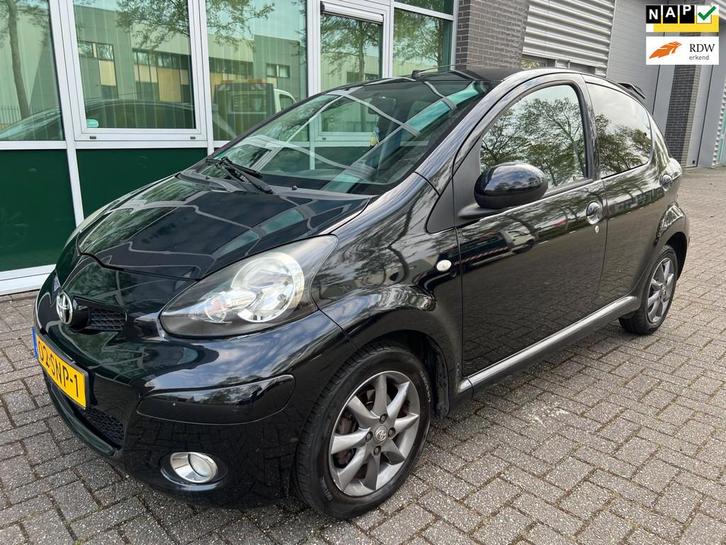 Toyota Aygo 1.0-12V Dynamic Navigator - AIRCO - 5 DRS - NAP, Auto's, Toyota, Bedrijf, Te koop, Aygo, ABS, Airbags, Airconditioning