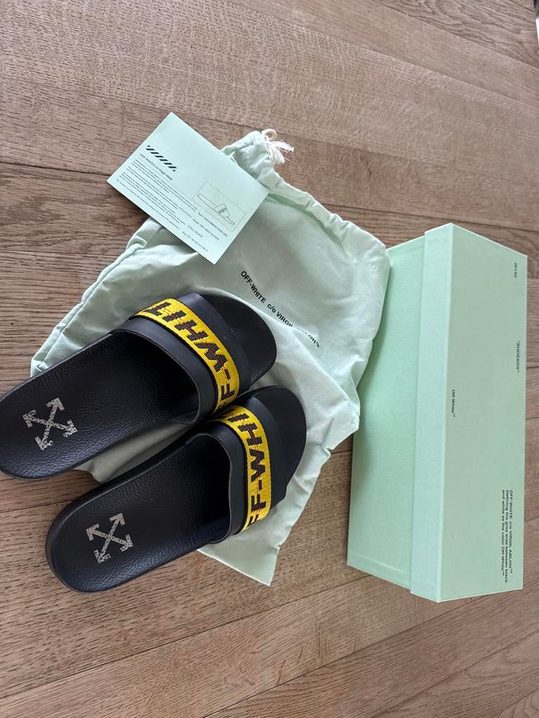 Off White Slippers Zwart/Geel - Maat 40, Kleding | Heren, Schoenen, Slippers, Verzenden, Zwart, Off white