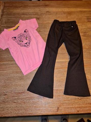 Mt 98/104, zwarte flair broek, panter shirt roze