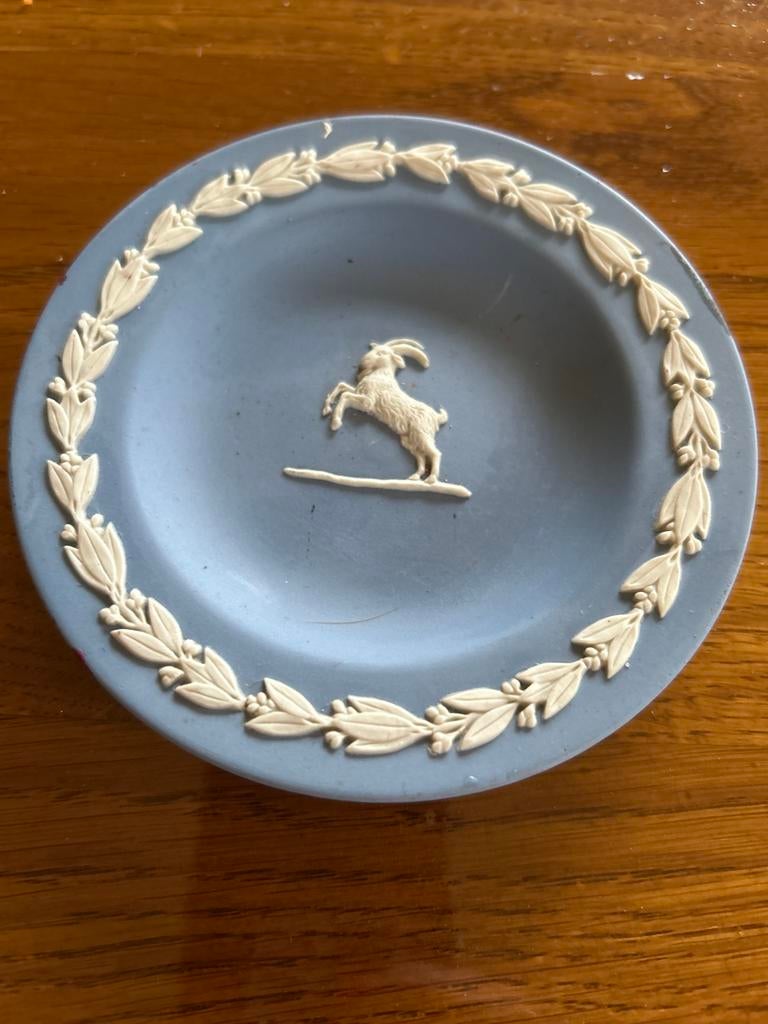 Wedgwood Jasperware Zodiac Steenbok Bordje, Antiek en Kunst, Ophalen of Verzenden