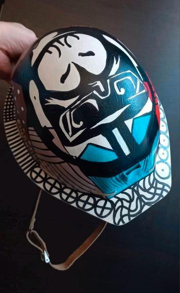 Vintage beschilderd helm B.ALSTHOM beschikbaar voor biedingen