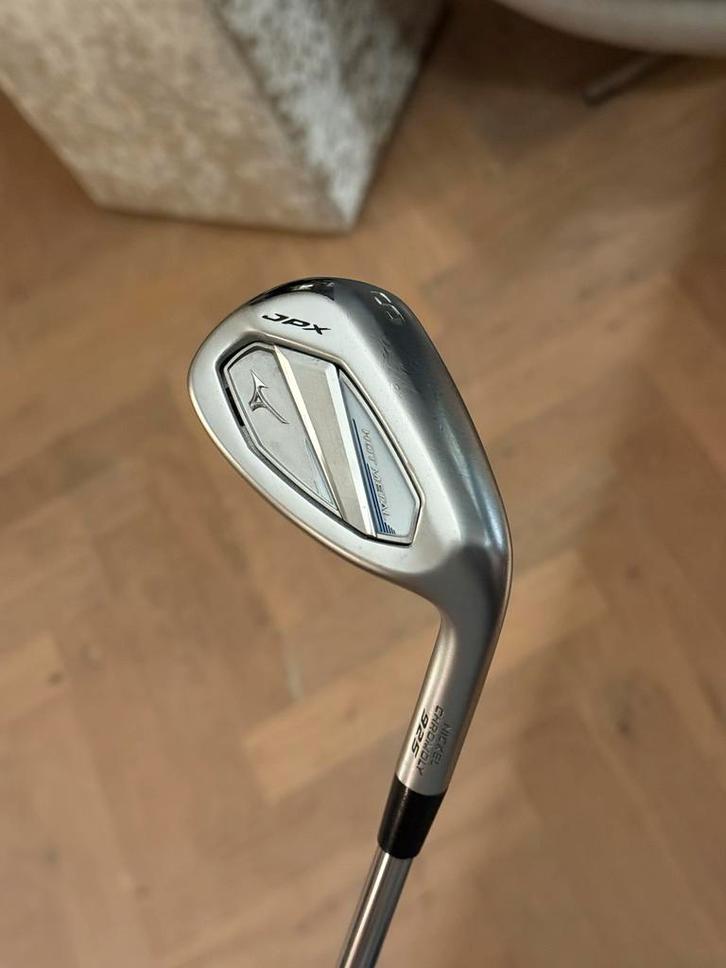 Golfclub Mizuno JPX 925 Hot Metal Pro Sand Wedge – 55., Sport en Fitness, Golf, Zo goed als nieuw, Club, Mizuno, Ophalen of Verzenden