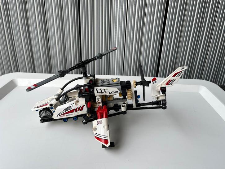 LEGO Technic Ultralight helicopter 42057, Kinderen en Baby's, Speelgoed | Duplo en Lego, Gebruikt, Lego, Complete set, Ophalen of Verzenden
