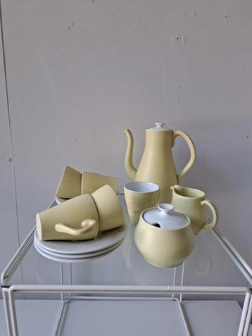 Goedewagen servies jaren 50 Gouda Holland vintage beschikbaar voor biedingen
