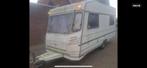 Chateau Cantara 430 4 pers opknapper met nette voortent, Caravans en Kamperen, Caravans, Chateau, Rondzit, Bedrijf, 750 - 1000 kg