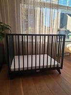 Bopita box retro - mat zwart met matras en hoeslaken., Kinderen en Baby's, Boxen, Ophalen, Zo goed als nieuw