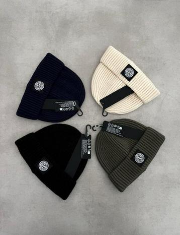 Stone Island mutsen beschikbaar voor biedingen