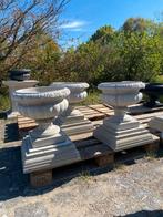 Betonnen bloempot 40x40 €60 op betonnen voetstuk 40x20 €30, Tuin en Terras, Ophalen, Tuin, Rond, Nieuw