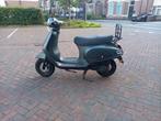 Agm Vx50 Vespa model snorscooter, Fietsen en Brommers, Snorfietsen en Snorscooters, Vespa, Agm, Sym, Zo goed als nieuw